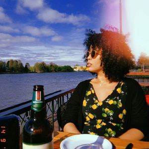 Meet your Posher, Victória